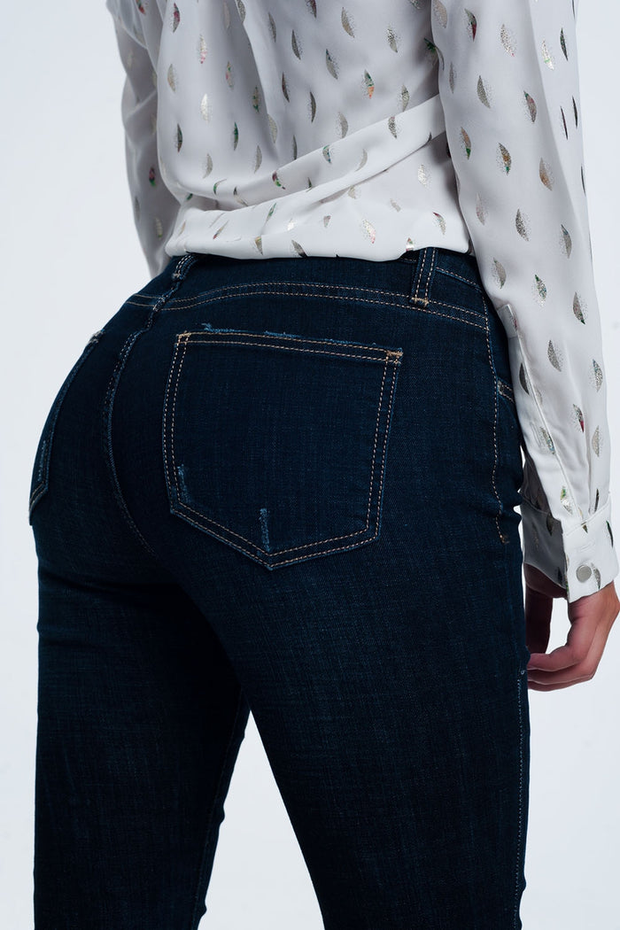 mid rise jeans in bright blue with raw hem - Denim