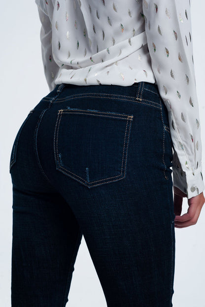 mid rise jeans in bright blue with raw hem - Denim