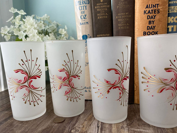 Midcentury Christmas Cocktail Glassware at Duckwells