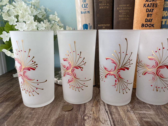 Midcentury Christmas Cocktail Glassware at Duckwells