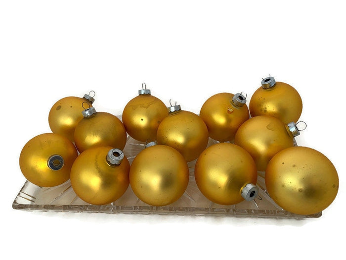 Midcentury Glass Christmas Ornaments by Noelle, Missouri at Duckwells