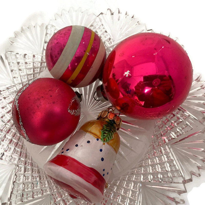 Midcentury Glass Christmas Ornaments at Duckwells