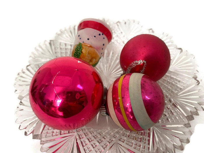 Midcentury Glass Christmas Ornaments at Duckwells