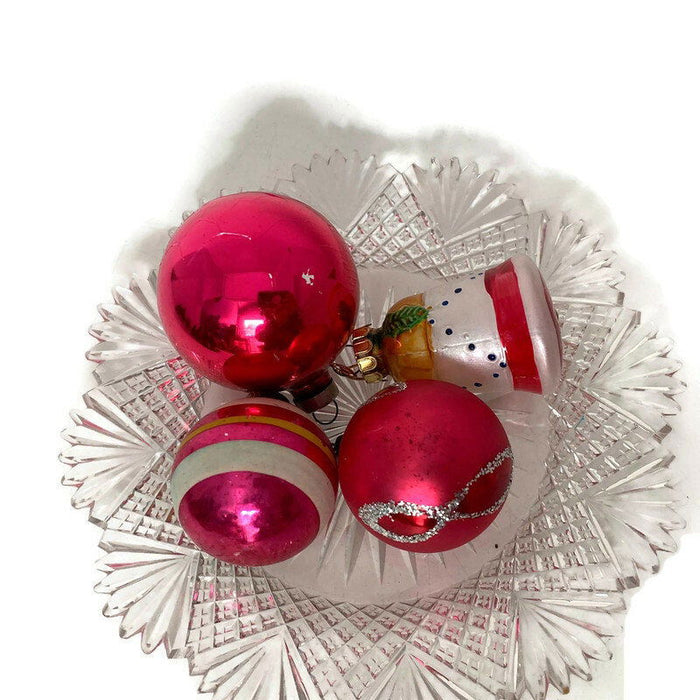 Midcentury Glass Christmas Ornaments at Duckwells