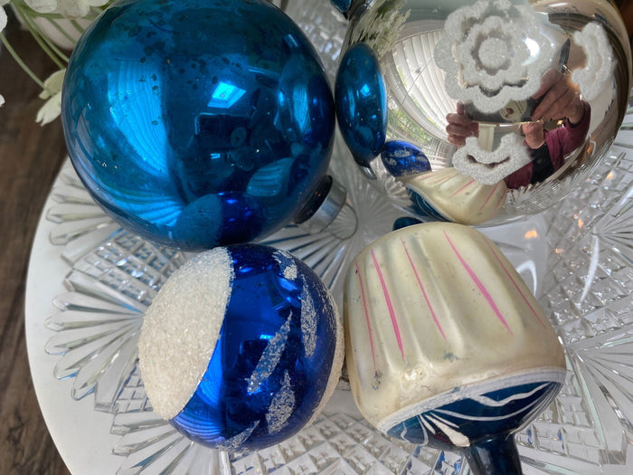 Midcentury Glass Christmas Ornaments at Duckwells