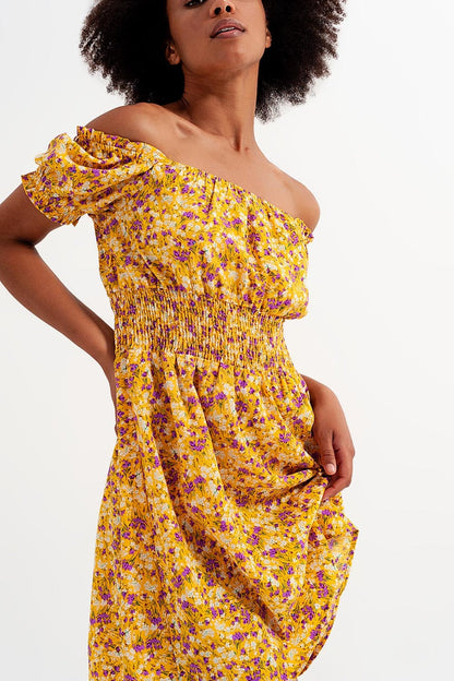 Mini dress with shirred detail in yellow ditsy floral print - dress