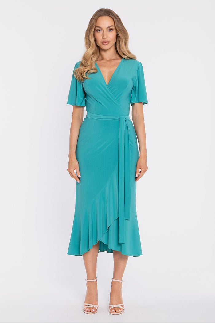 Moe Midi Daydress with Flattering Wrap Design - Dresses