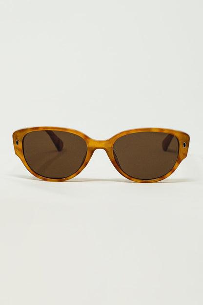 Oval Sunglasses In Light Yellowish Tortoise Shell
