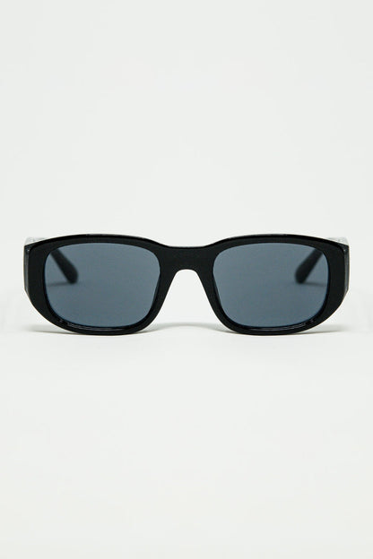 Oval Sunglasses with High Gloss Transparent Frames in black