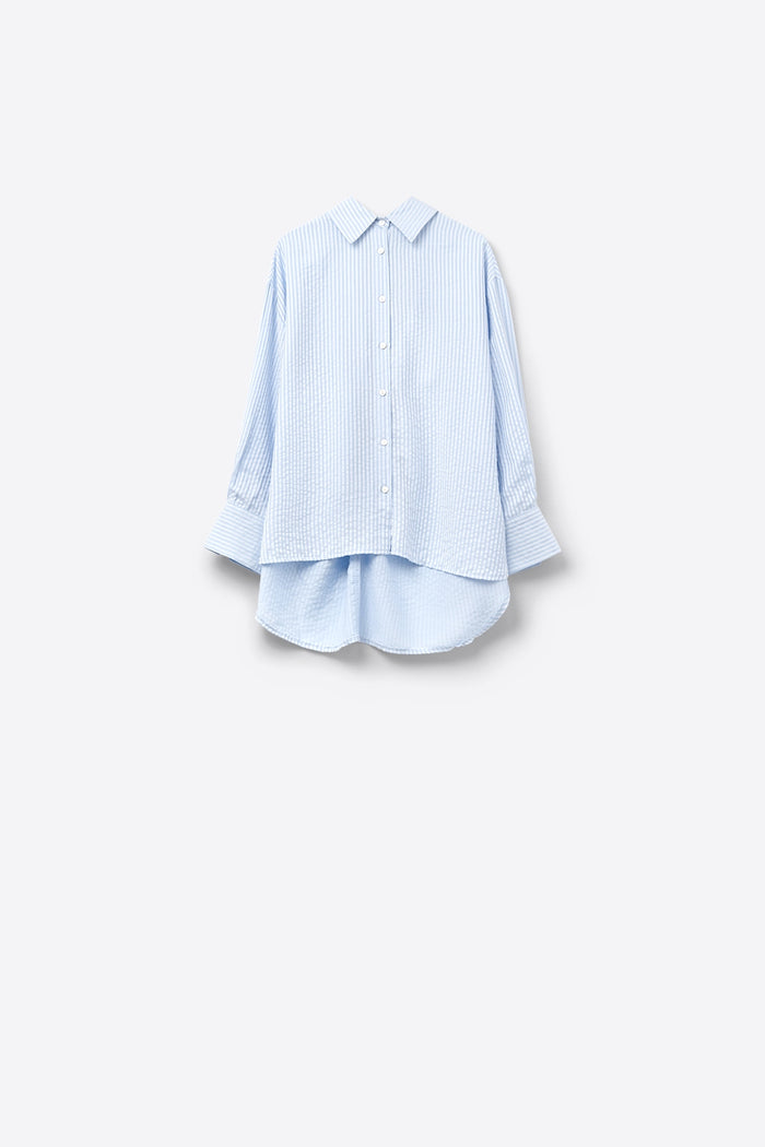 oversized baby blue shirt with bow in the back - Shirts