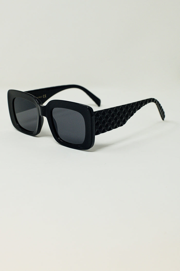 Oversized Oval Sunglasses With Side Detail in Black