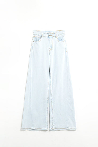 Oversized Straight Leg Jeans in Light Wash - Denim