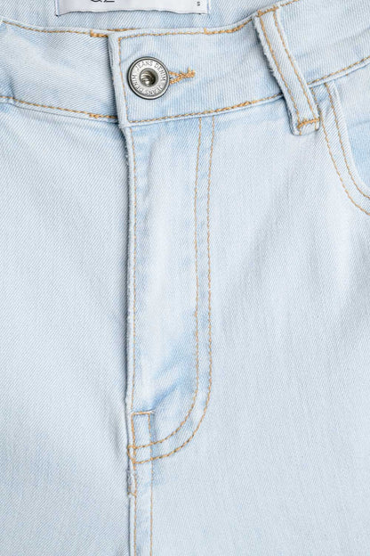 Oversized Straight Leg Jeans in Light Wash - Denim