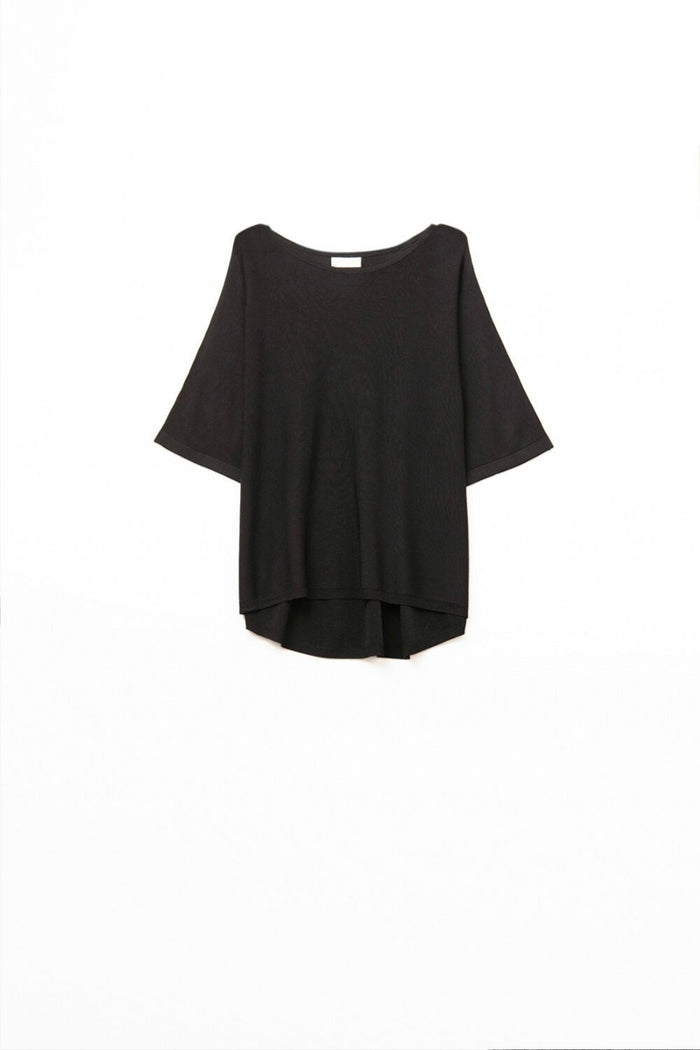 Oversized Sweater in Black with Elbow-Length Sleeves