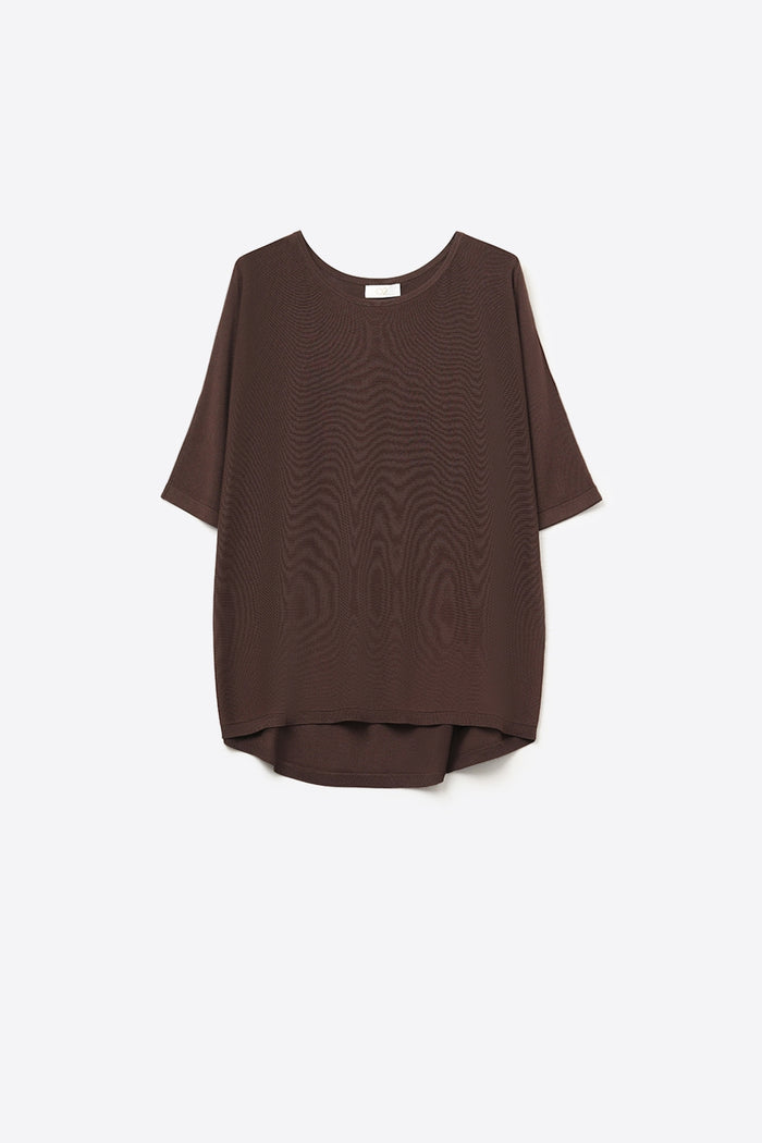 Oversized Sweater in Brown with Elbow-Length Sleeves