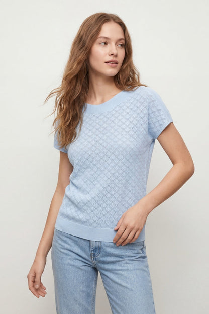pattern Textured Knit Short Sleeve sweater in light blue