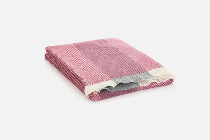 Pink Heather CorrÃ¡n Irish Wool Throw Blanket - Cushendale Woollen Mills