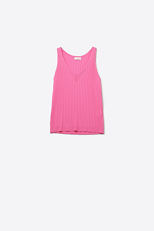 Pink Ribbed Knit V-Neck Tank Top