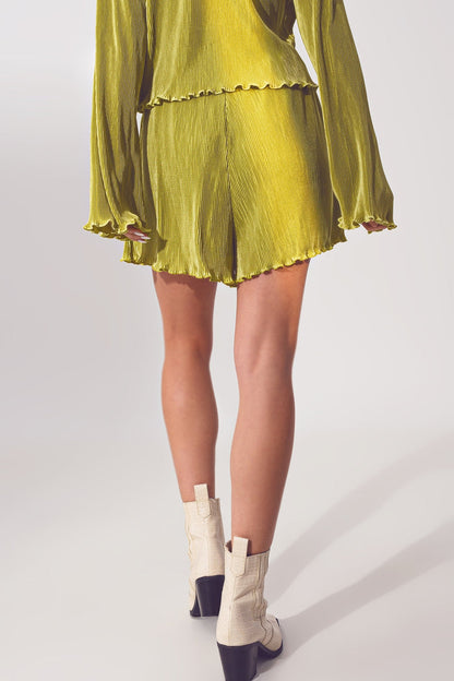 Pleated Short in Green - trousers
