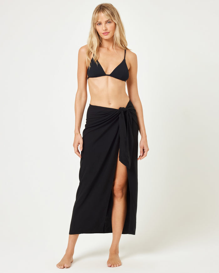 LSPACE Portela sarong in black, front view on model.