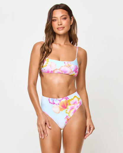 Hibiscus and Plumeria Oh My | Badge:New Arrival_#B2AC88_#ffffff'
LSPACE Presley bikini top in Hibiscus And Plumeria Oh My print, front view on model.