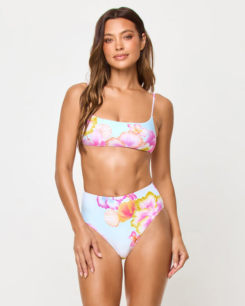 Hibiscus and Plumeria Oh My | Badge:New Arrival_#B2AC88_#ffffff'
LSPACE Presley bikini top in Hibiscus And Plumeria Oh My print, front view on model.