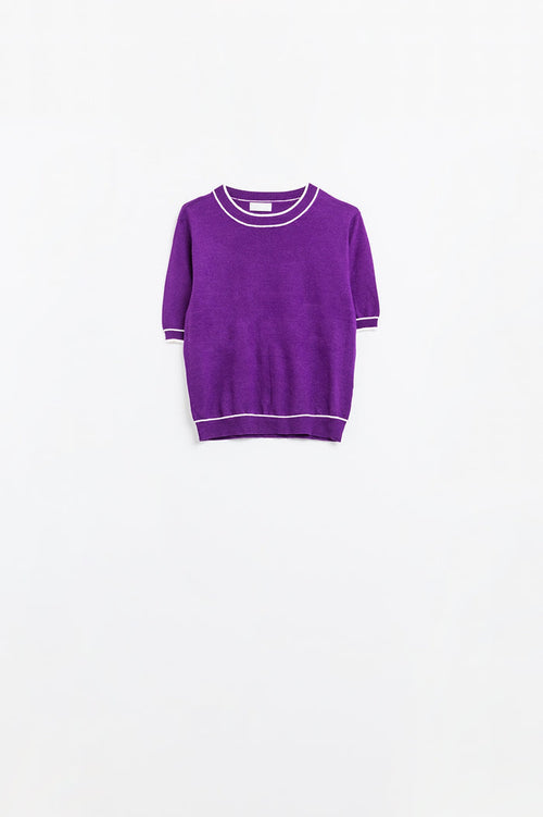 Purple short sleeve sweater with white line detail