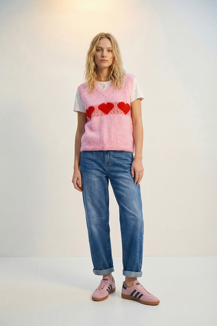 Relaxed-Fit Fluffy pink Knit Vest with Heart Motif