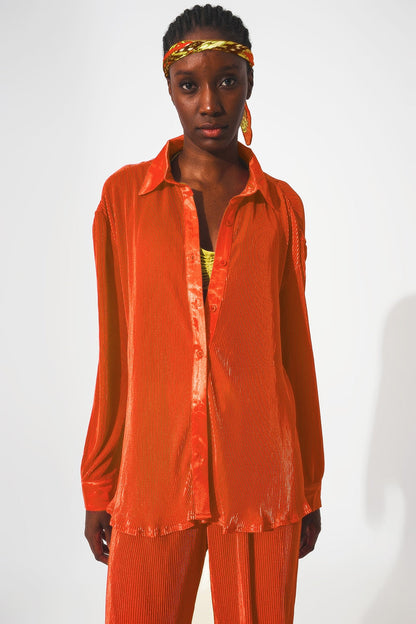 Relaxed pleated satin shirt in orange - Shirts
