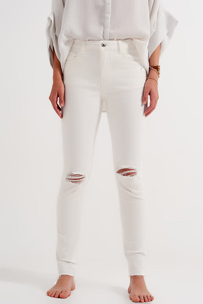 Ripped fray hem jeans in cream - Coloured Jeans
