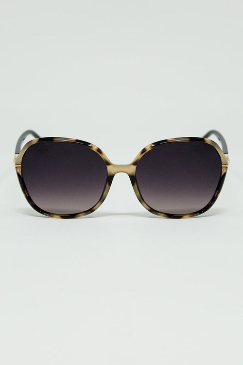 Round beige printed sunglasses with gold metal detail