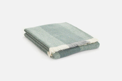 Sage CorrÃ¡n Irish Wool Throw Blanket - Cushendale Woollen Mills