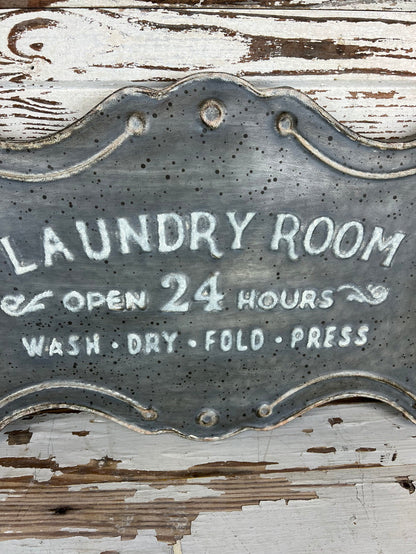 Scalloped Metal Laundry Sign