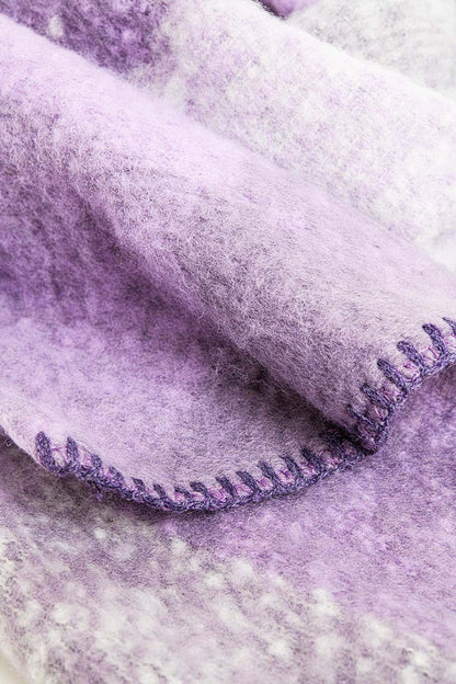Scarf in beige and purple