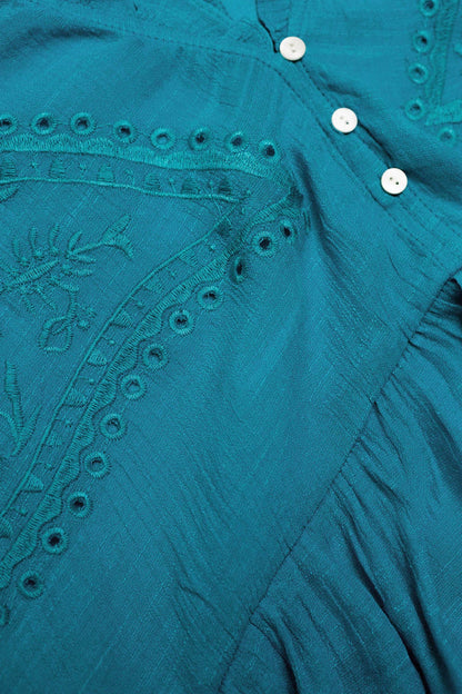 Shirred crop top with embroidery in blue
