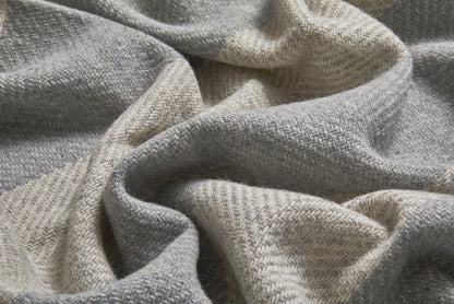 Silver CorrÃ¡n Irish Wool Throw Blanket - Cushendale Woollen Mills