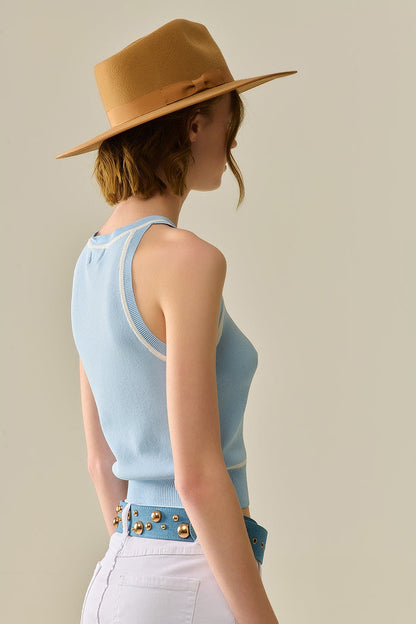 Sleeveless Sweater In Blue Featuring White Lines detail