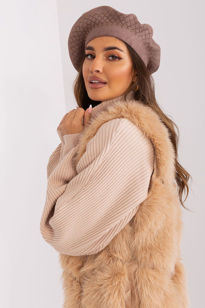 Smooth Beret Hat for Ladies - Stylish Accessory - Hats