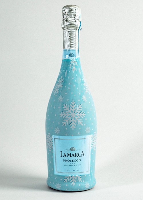 beau bottles prosecco bottle wrap blue snowflakes