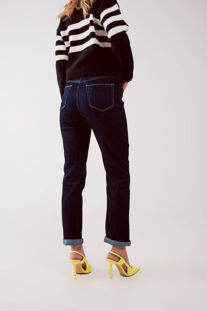 straight fit jeans in dark wash blue - Denim