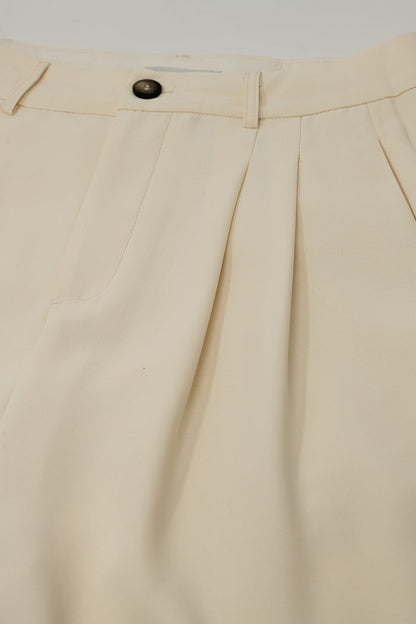 Straight Leg Trousers With Side Pockets and Darts in Cream - trousers