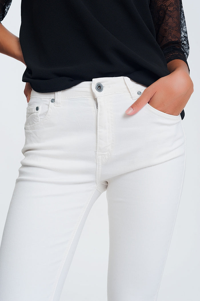 straight Pants in creme with wide ankles - Coloured Jeans