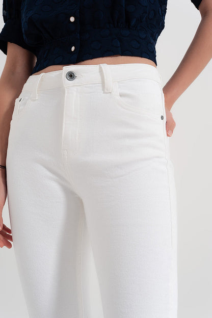 straight Pants in white with wide ankles - Coloured Jeans