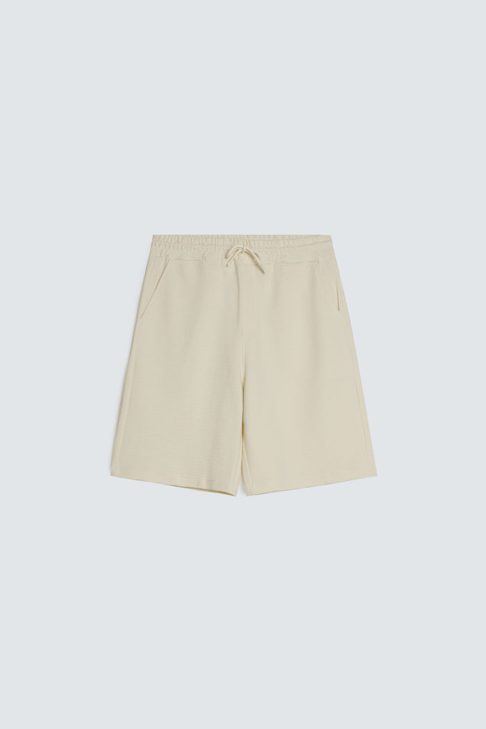 Off White / S / HS-26