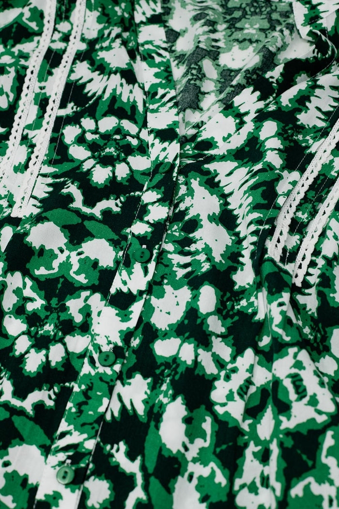 Tie Dye Print Short Dress With Long Sleeves And Lace Trim in Green - dress