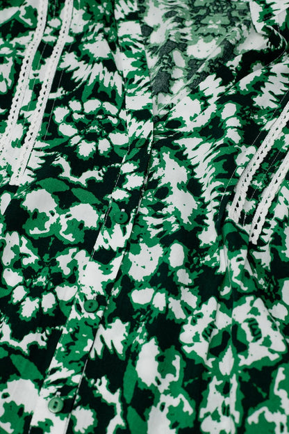 Tie Dye Print Short Dress With Long Sleeves And Lace Trim in Green - dress