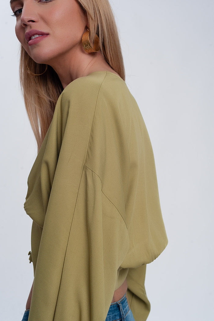 Top with puff sleeves in green - Shirts, top