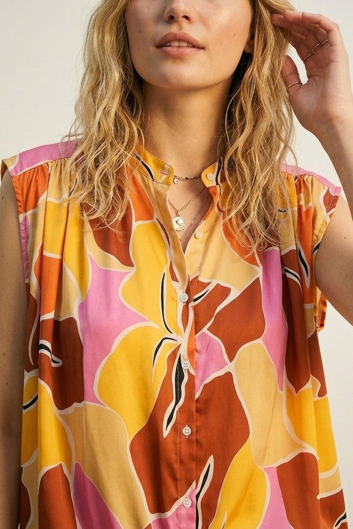 Tropical Print Button-Front Sleeveless Blouse in orange Warm Tones