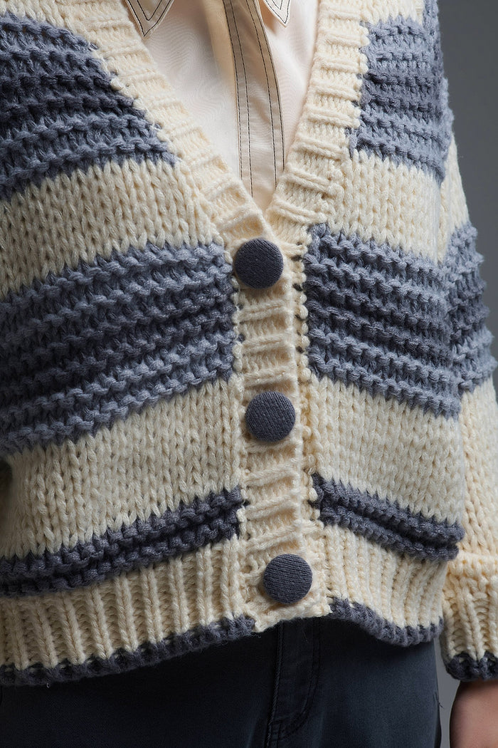 V-neck Chunky Knit Cardigan in striped of Grey and Cream