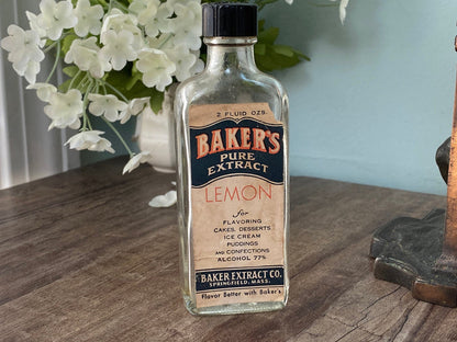 Vintage Baker's Pure Extract Bottle, Springfield Massachusetts at Duckwells
